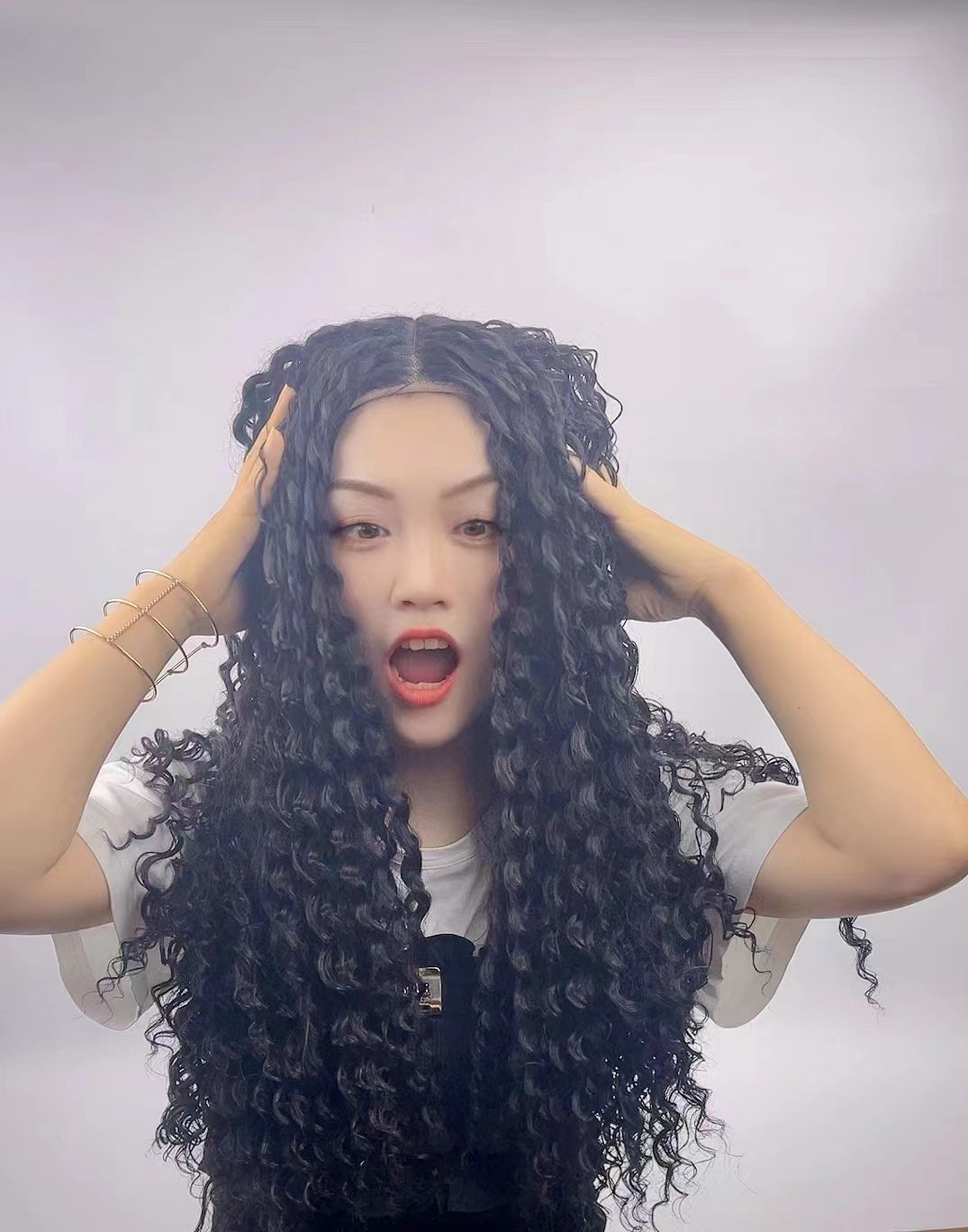 【LB-water010】 Water wave T Lace Front Wigs  Natural Black Color 30Inches